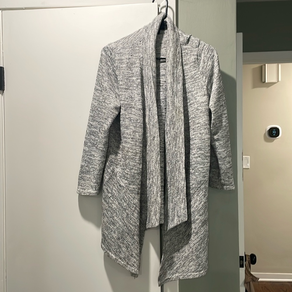 light gray knitted cardigan sweater